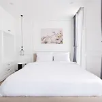 Huy House Boutique Hotel